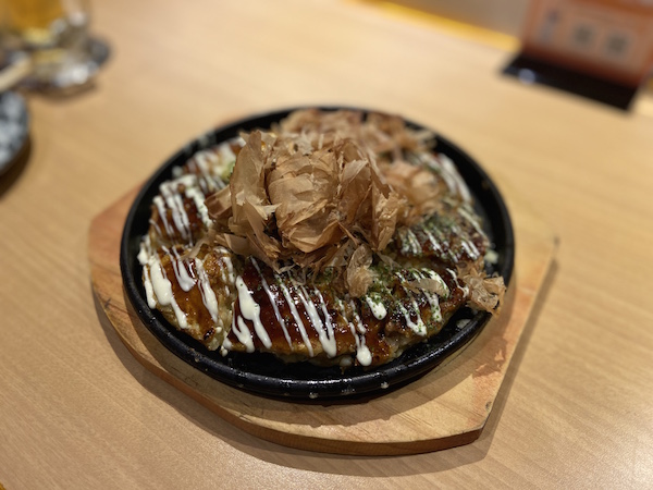 http://linkcuatui.net/uploads/template68/Chibo-Okonomiyaki-Japanese-Restaurant-Hanoi-okonomiyaki.jpg